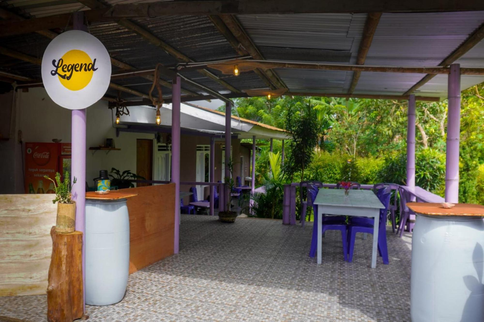 Legend Guesthouse Kelimutu Exterior photo